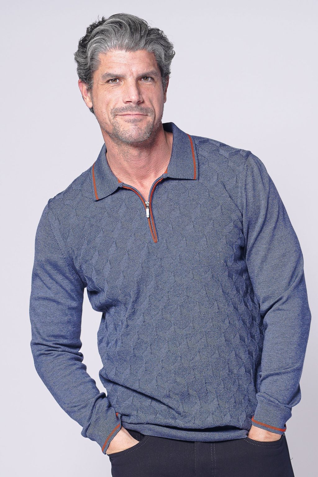 DOW-25108 KNIT SWEATER IN INDIGO - 7 Downie St.®