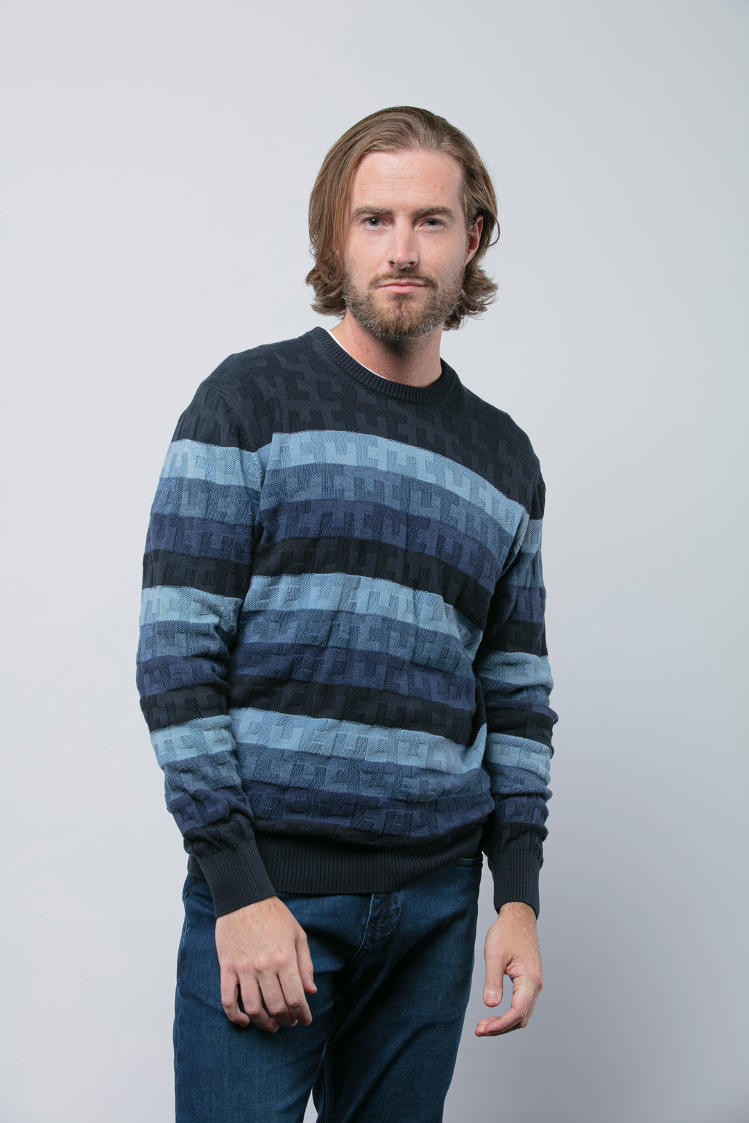 Cambridge Crewneck Blue - 7 Downie St.®