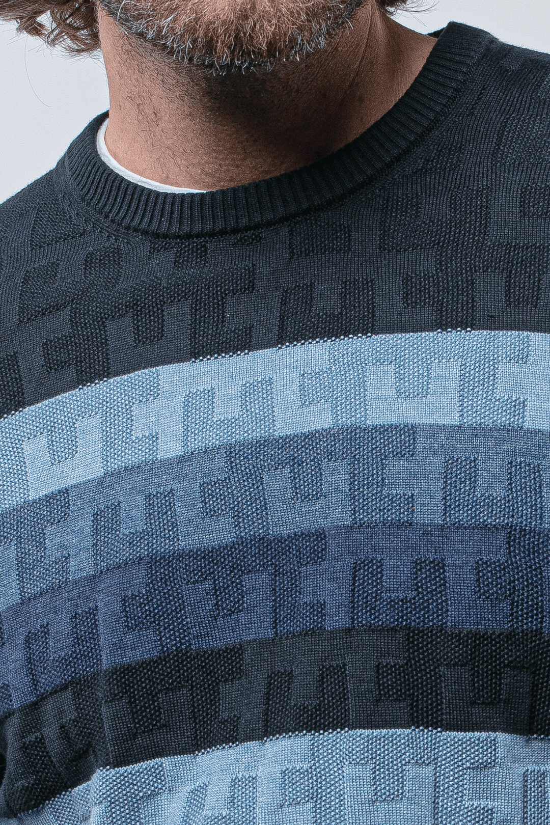 Cambridge Crewneck Blue - 7 Downie St.®